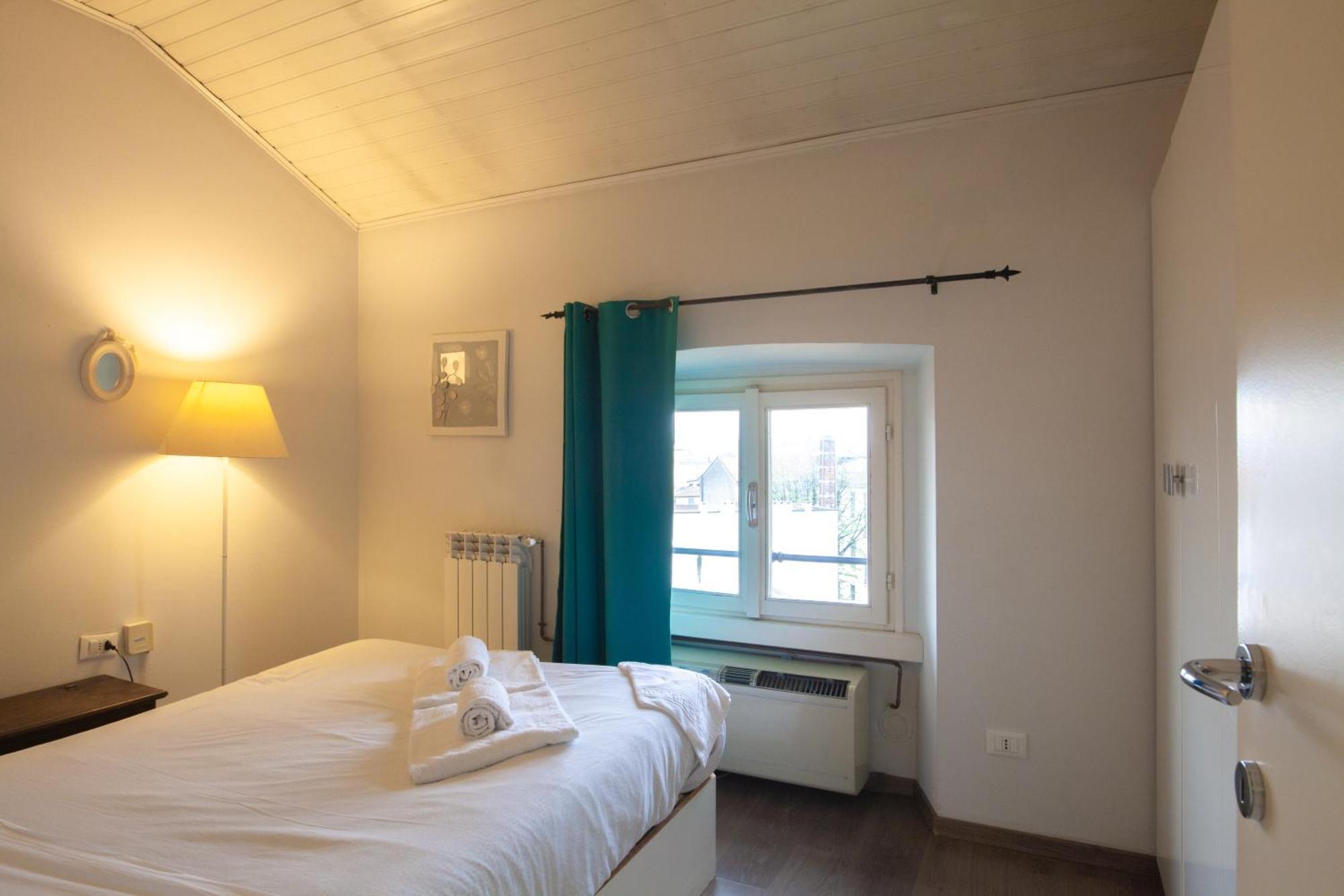 Milanese Flat - Via Vigevano Mailand